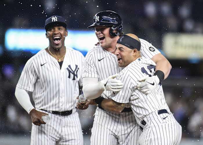 Luke Voit, Rougned Odor celebrate walk-off win